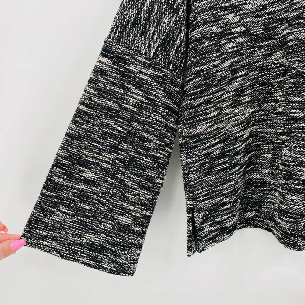 Madewell Size Small Black & White Button Shoulder Wide Sleeve Sweater Top